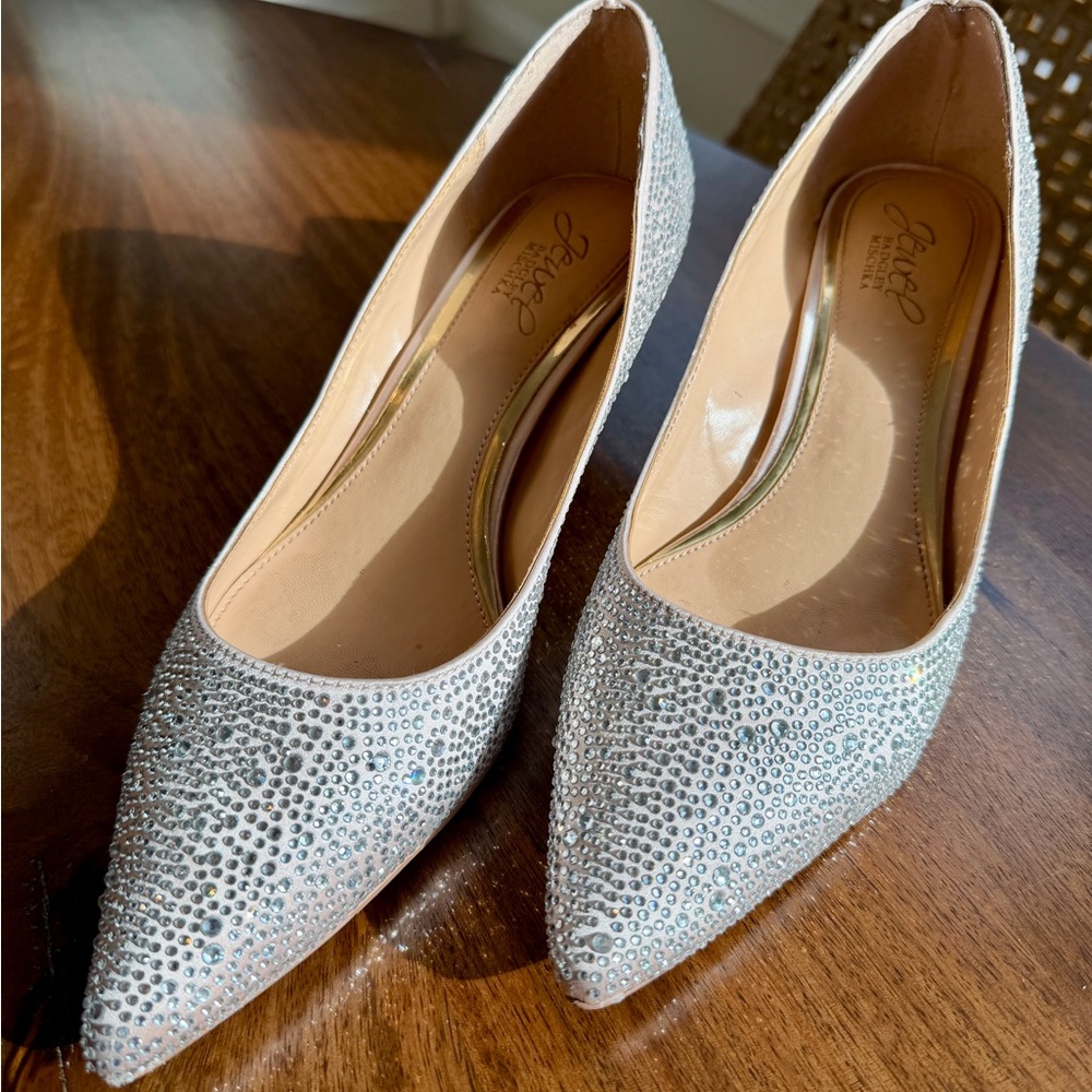 Badgley Mischka Frenchie Pointed Toe Kitten Heel